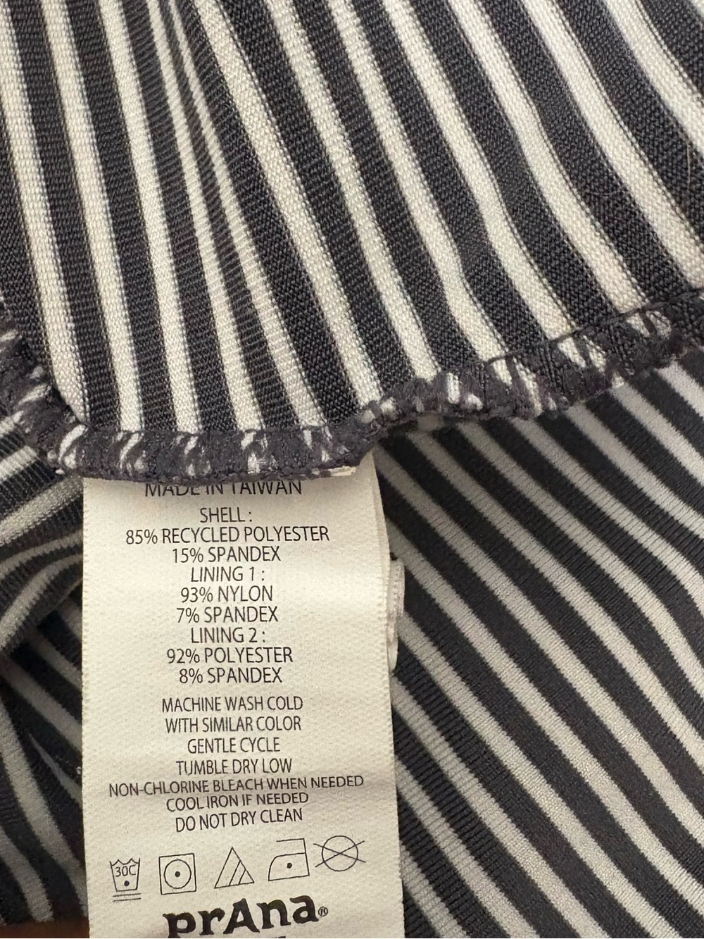 prAna Rebecca Dress M Grey Striped Strappy Back Shelf Bra Athletic - Picture 7 of 9
